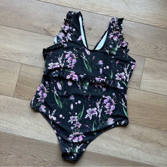 WOMENS PLUS Shein bathing suit 16/18 - Picture 2 of 7